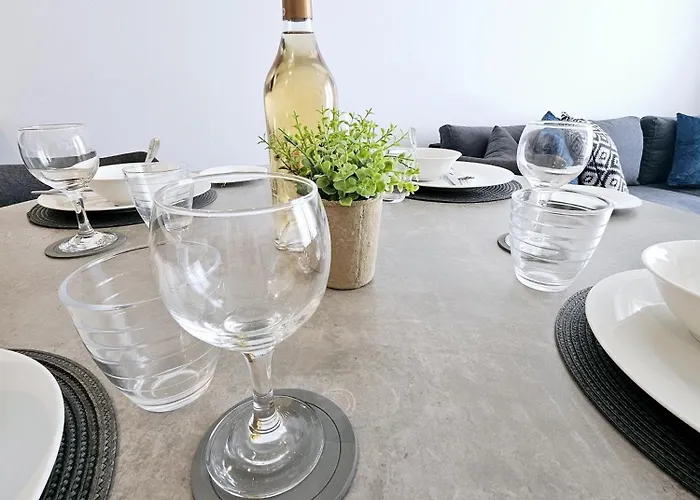 Apartman Two Bedroom Apartment, Universal Residences