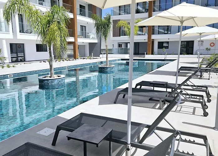 Apartman Two Bedroom Apartment, Universal Residences *